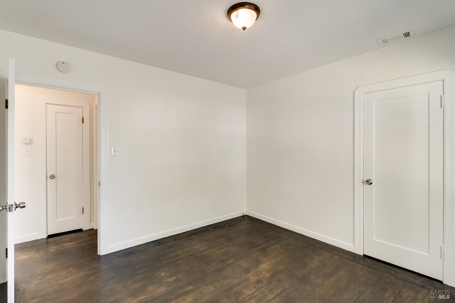 Detail Gallery Image 34 of 52 For 121 California St, Vallejo,  CA 94590 - 3 Beds | 1 Baths