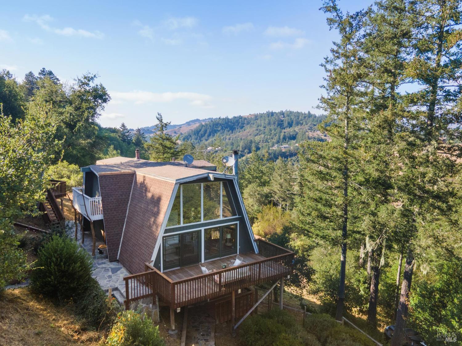 Detail Gallery Image 35 of 94 For 48 Los Pinos Spur Unkn, Nicasio,  CA 94946 - 7 Beds | 5 Baths