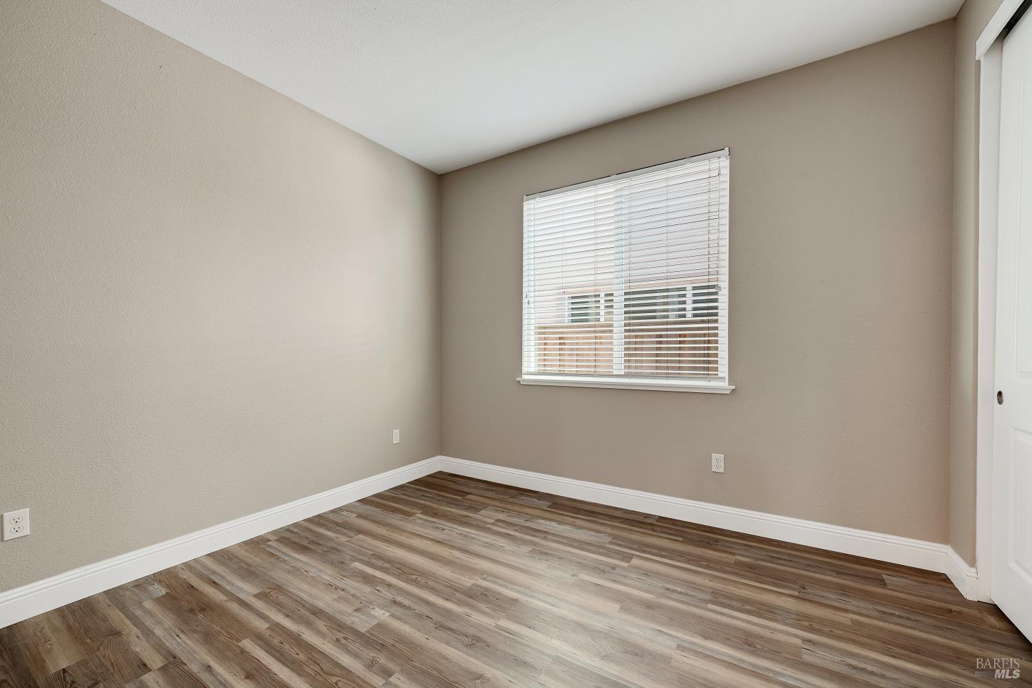 Detail Gallery Image 32 of 43 For 5360 Discovery Way, Fairfield,  CA 94533 - 4 Beds | 3 Baths