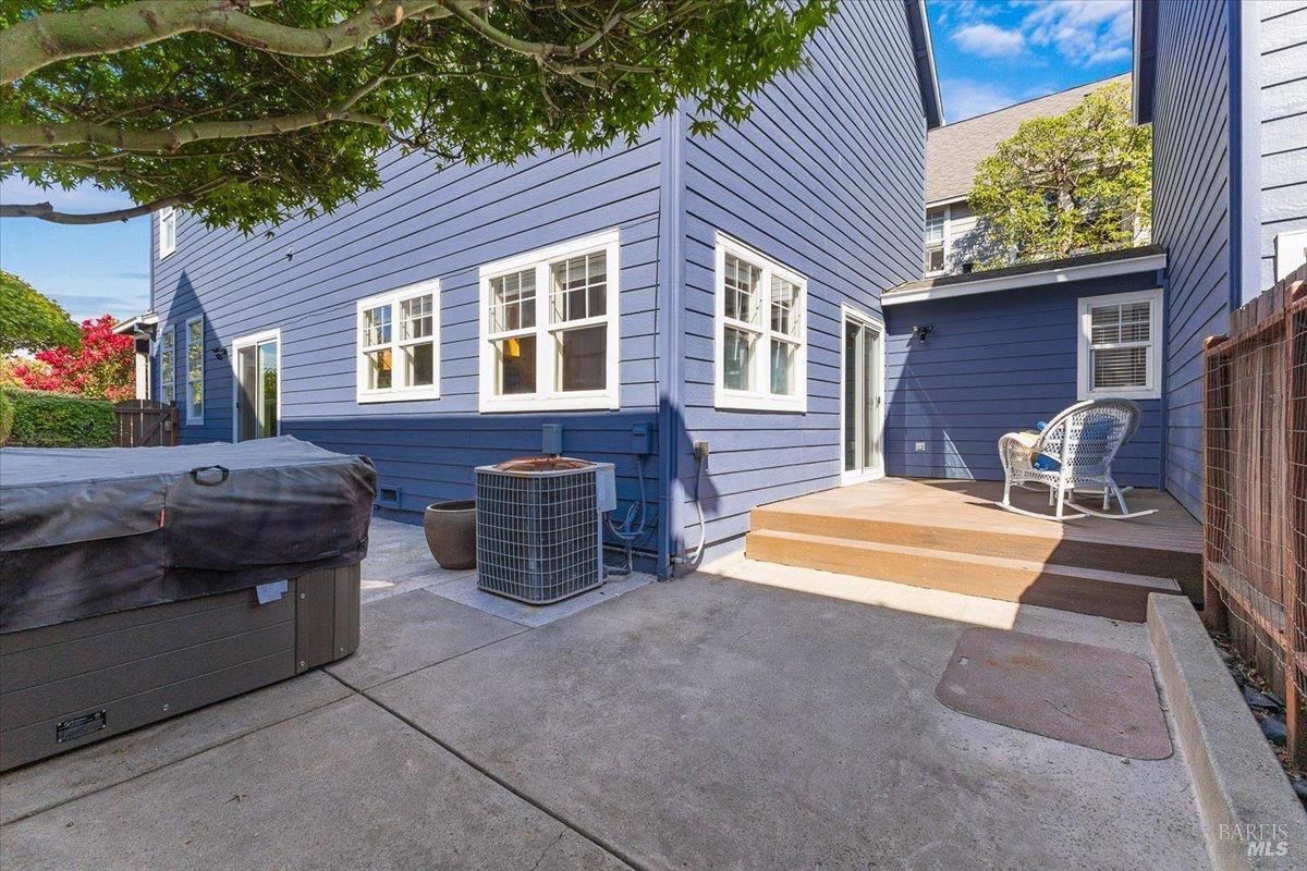 Detail Gallery Image 35 of 57 For 3964 New Zealand Ave, Santa Rosa,  CA 95407 - 4 Beds | 3/1 Baths
