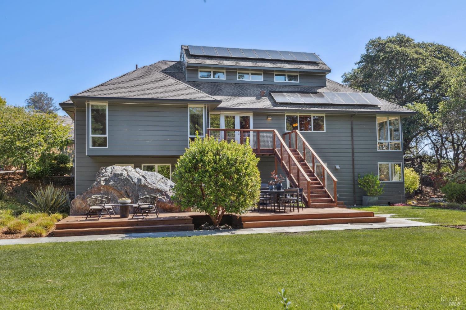 Detail Gallery Image 65 of 80 For 103 Reed Ranch Rd, Belvedere Tiburon,  CA 94920 - 4 Beds | 4 Baths