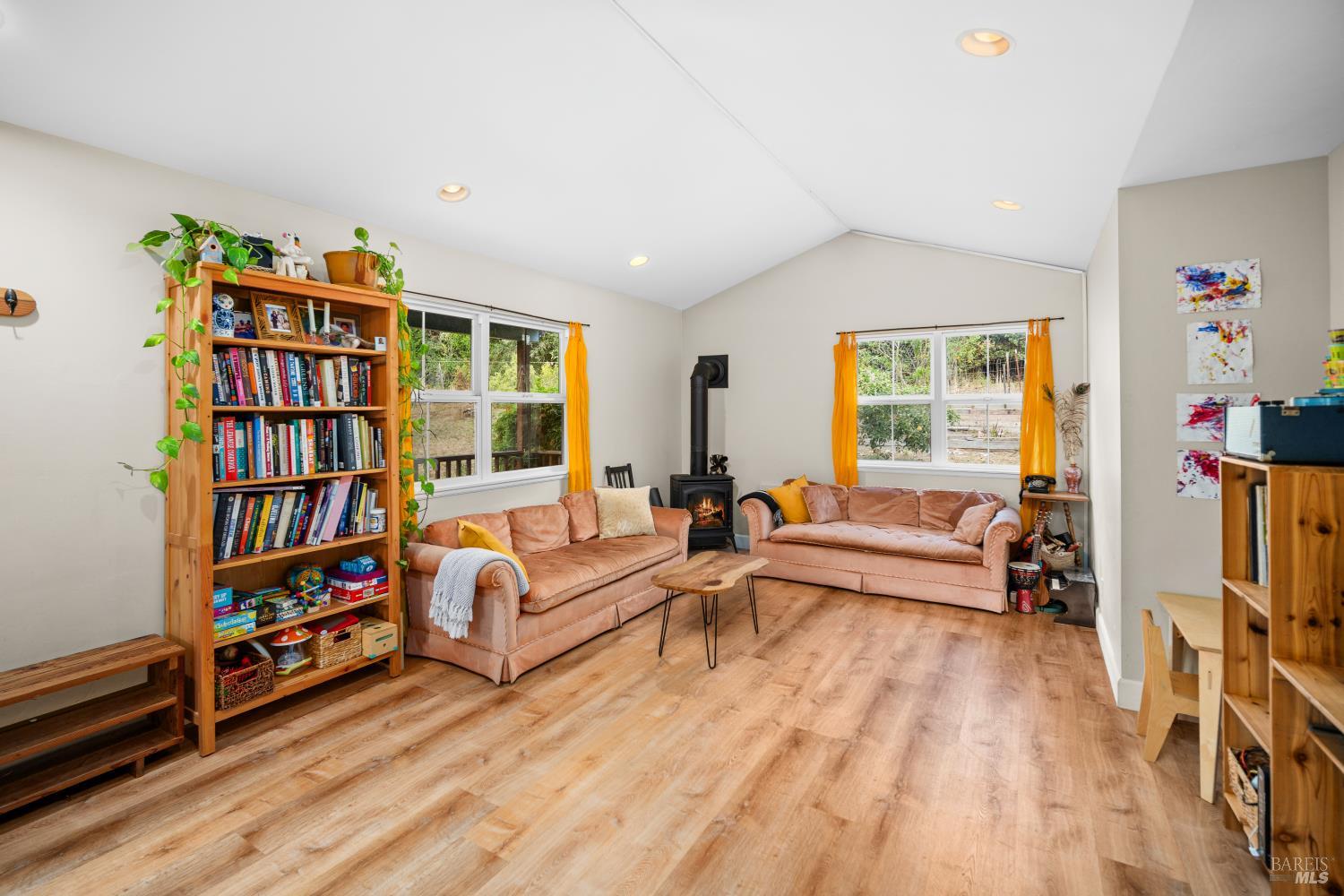 Detail Gallery Image 46 of 58 For 1369 Tilton Rd, Sebastopol,  CA 95472 - 2 Beds | 1 Baths