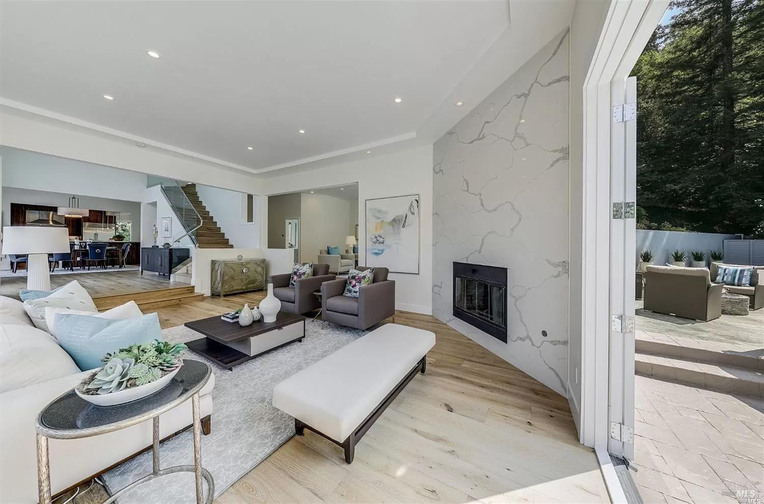 Detail Gallery Image 10 of 50 For 216 Evergreen Dr, Kentfield,  CA 94904 - 6 Beds | 6/1 Baths