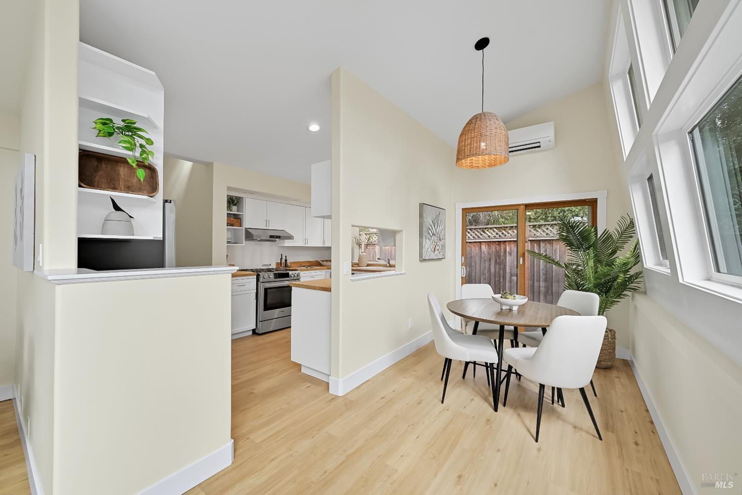 Detail Gallery Image 17 of 49 For 239 Valparaiso Ave, Cotati,  CA 94931 - 3 Beds | 2 Baths