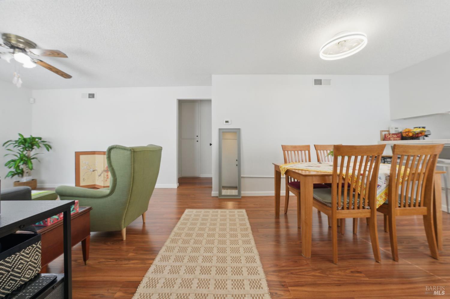 Detail Gallery Image 7 of 24 For 4214 Saturn Way, Union City,  CA 94587 - 2 Beds | 1 Baths
