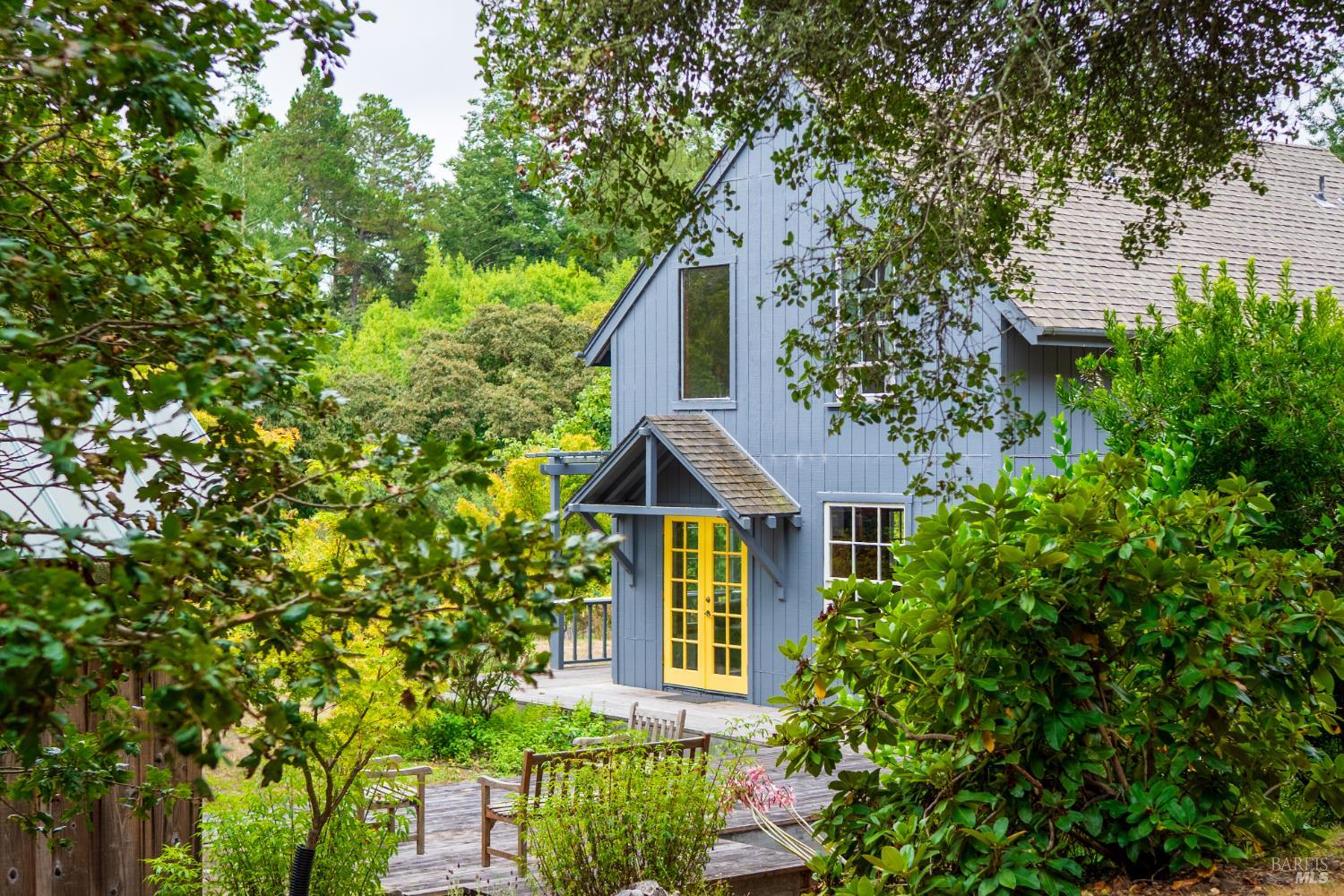 Detail Gallery Image 2 of 58 For 1369 Tilton Rd, Sebastopol,  CA 95472 - 2 Beds | 1 Baths