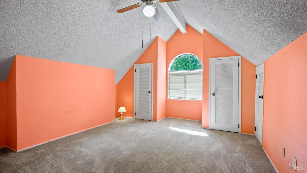 Detail Gallery Image 6 of 32 For 2520 Lakeview Dr, Santa Rosa,  CA 95405 - 3 Beds | 2 Baths