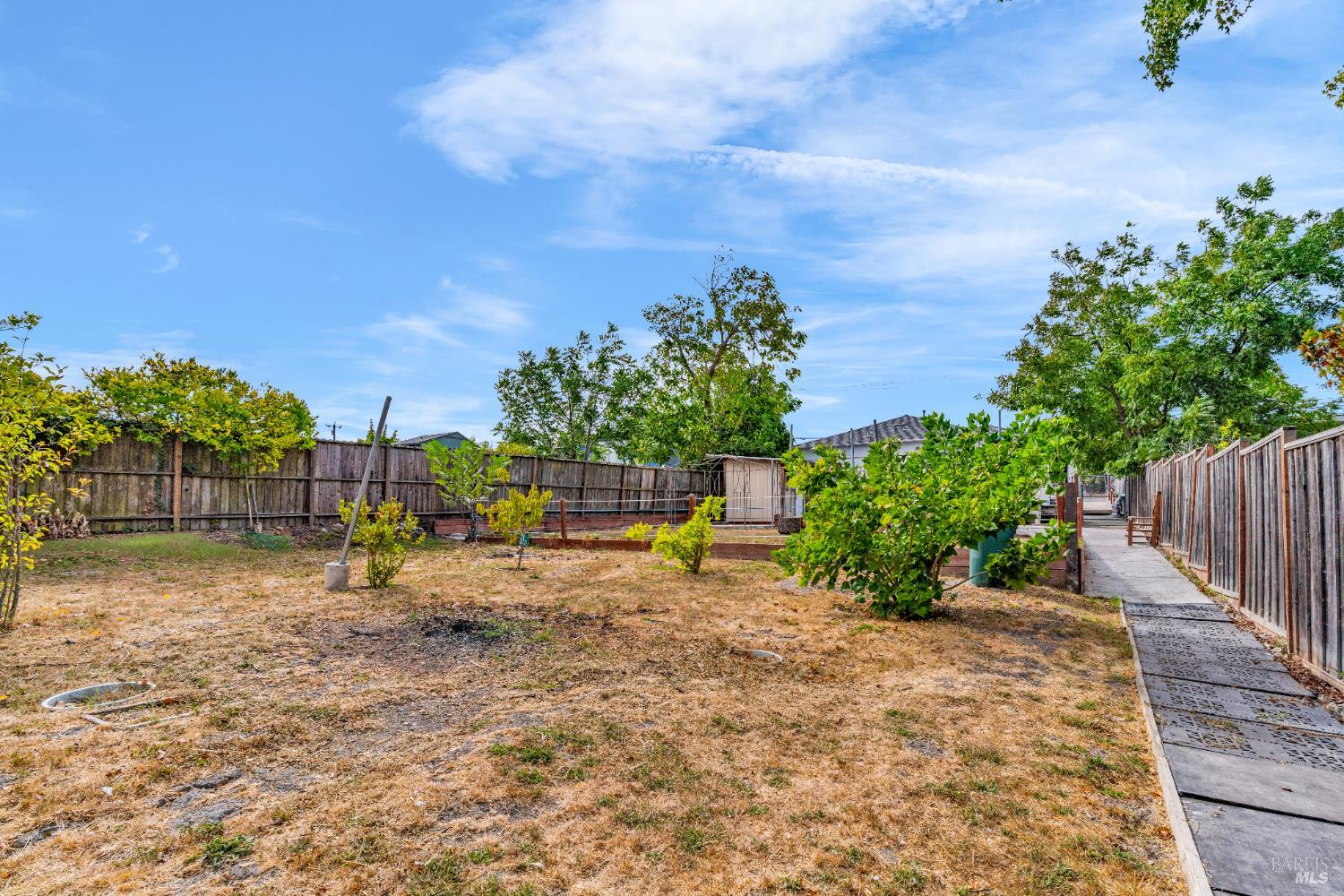 Detail Gallery Image 35 of 45 For 4778 E Hilltop Dr, El Sobrante,  CA 94803 - 3 Beds | 1 Baths