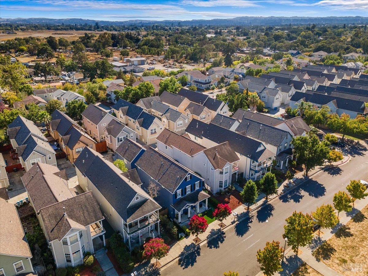 Detail Gallery Image 52 of 57 For 3964 New Zealand Ave, Santa Rosa,  CA 95407 - 4 Beds | 3/1 Baths