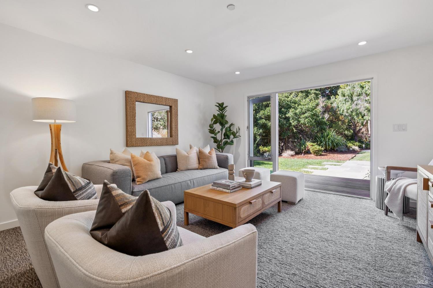 Detail Gallery Image 45 of 80 For 103 Reed Ranch Rd, Belvedere Tiburon,  CA 94920 - 4 Beds | 4 Baths