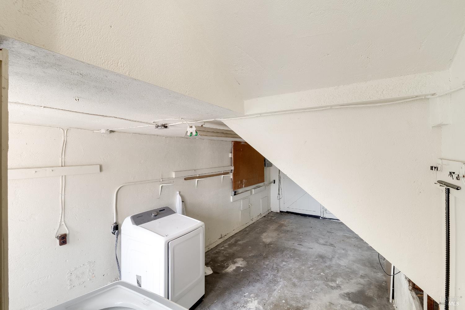 Detail Gallery Image 39 of 52 For 121 California St, Vallejo,  CA 94590 - 3 Beds | 1 Baths