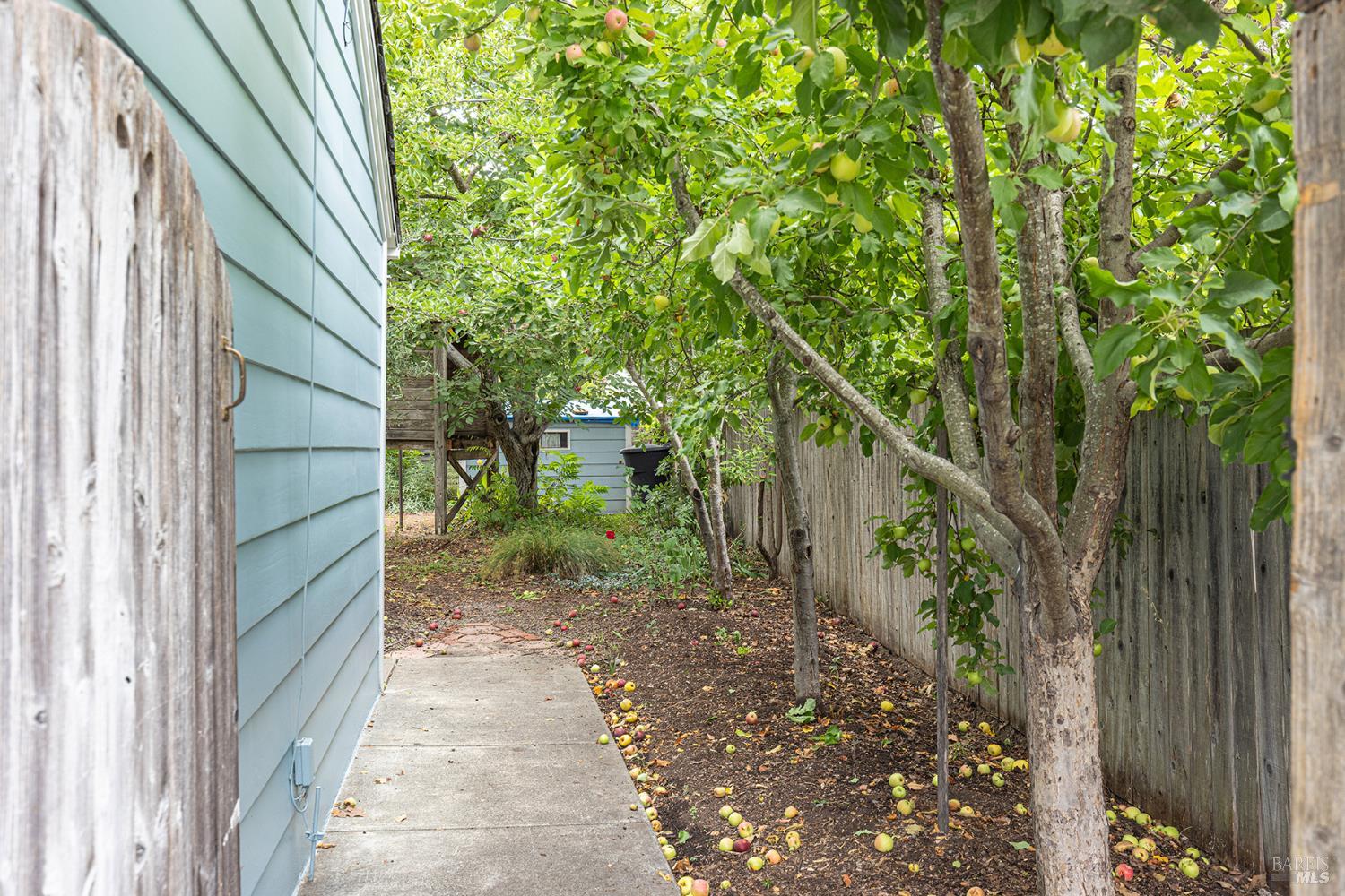 Detail Gallery Image 58 of 59 For 1716 King St, Santa Rosa,  CA 95404 - 2 Beds | 3 Baths