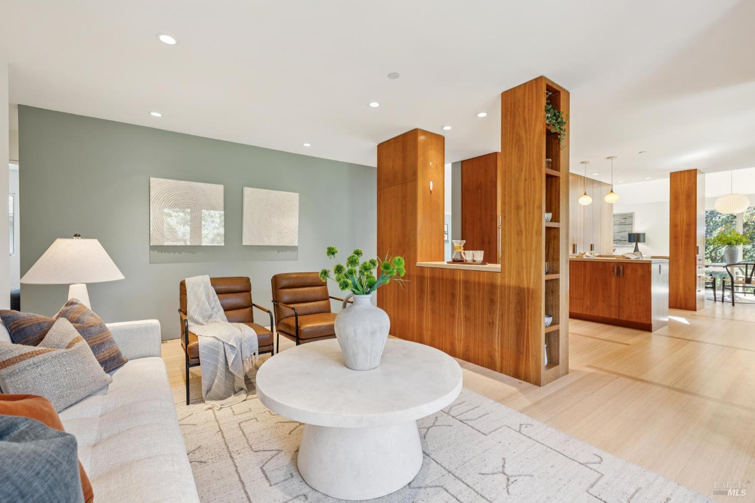 Detail Gallery Image 24 of 80 For 103 Reed Ranch Rd, Belvedere Tiburon,  CA 94920 - 4 Beds | 4 Baths