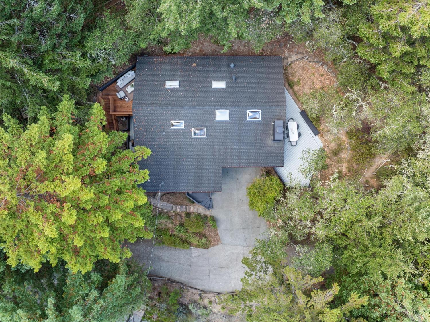 Detail Gallery Image 35 of 37 For 38 Glen Dr, Mill Valley,  CA 94941 - 4 Beds | 2 Baths