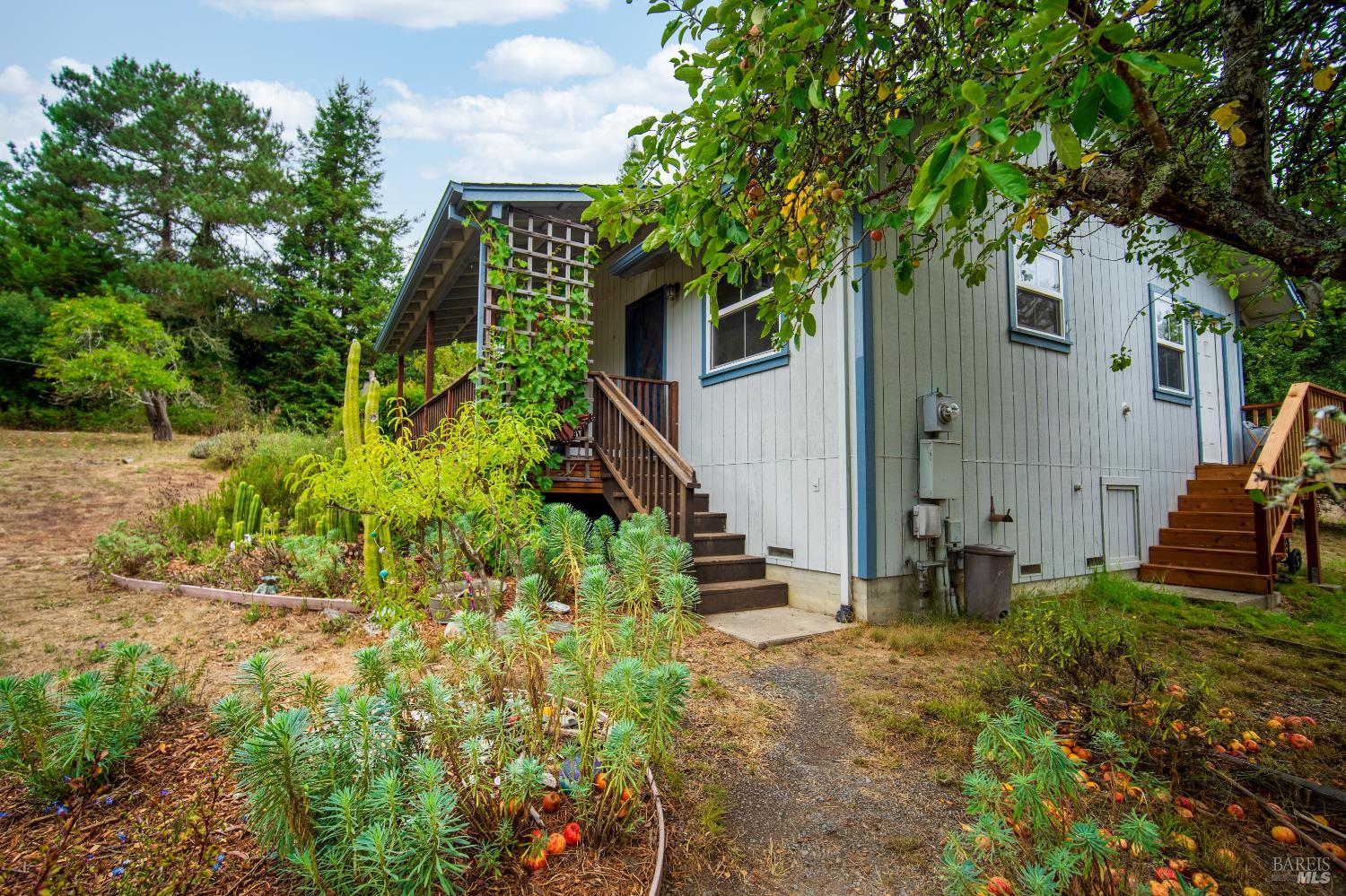Detail Gallery Image 43 of 58 For 1369 Tilton Rd, Sebastopol,  CA 95472 - 2 Beds | 1 Baths