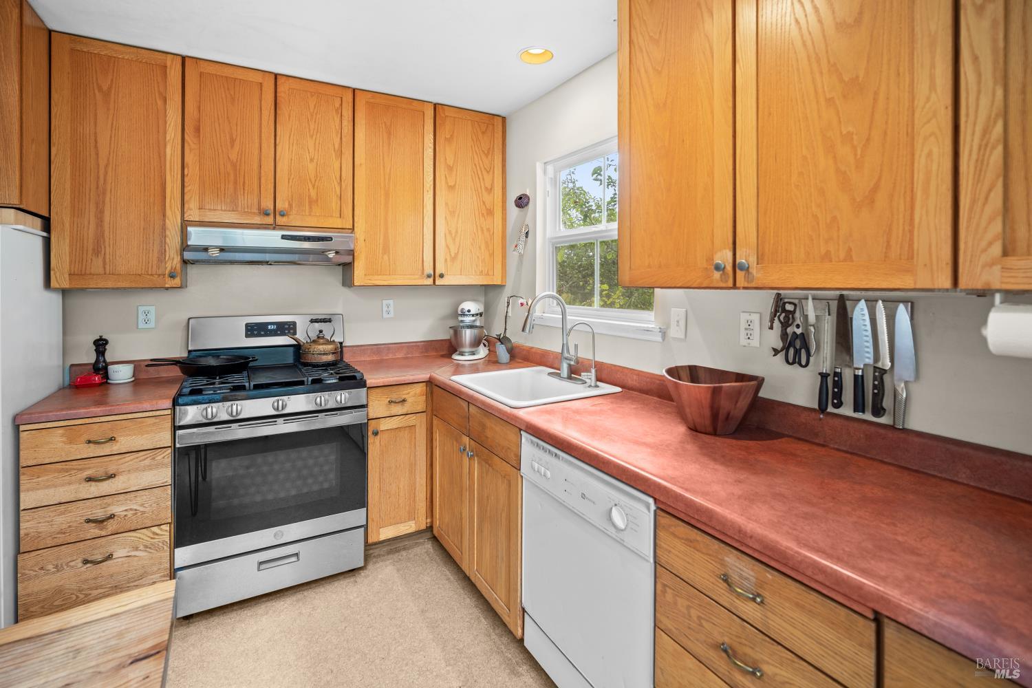 Detail Gallery Image 48 of 58 For 1369 Tilton Rd, Sebastopol,  CA 95472 - 2 Beds | 1 Baths
