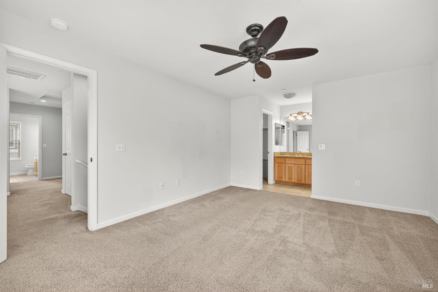 Detail Gallery Image 19 of 41 For 2110 Northfield Dr, Santa Rosa,  CA 95403 - 3 Beds | 2/1 Baths
