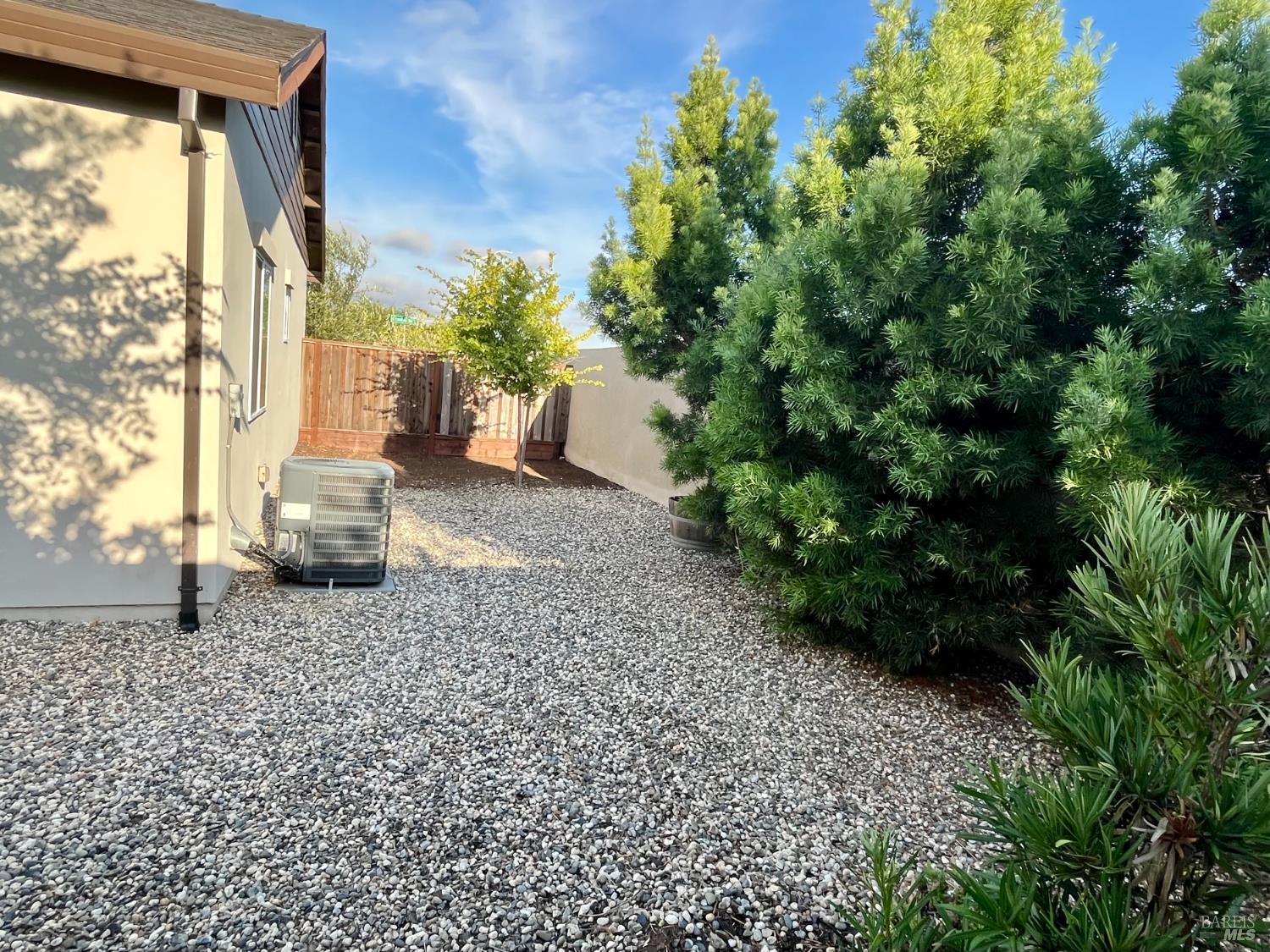 Detail Gallery Image 26 of 26 For 3701 Crestview Dr, Santa Rosa,  CA 95403 - 3 Beds | 2 Baths