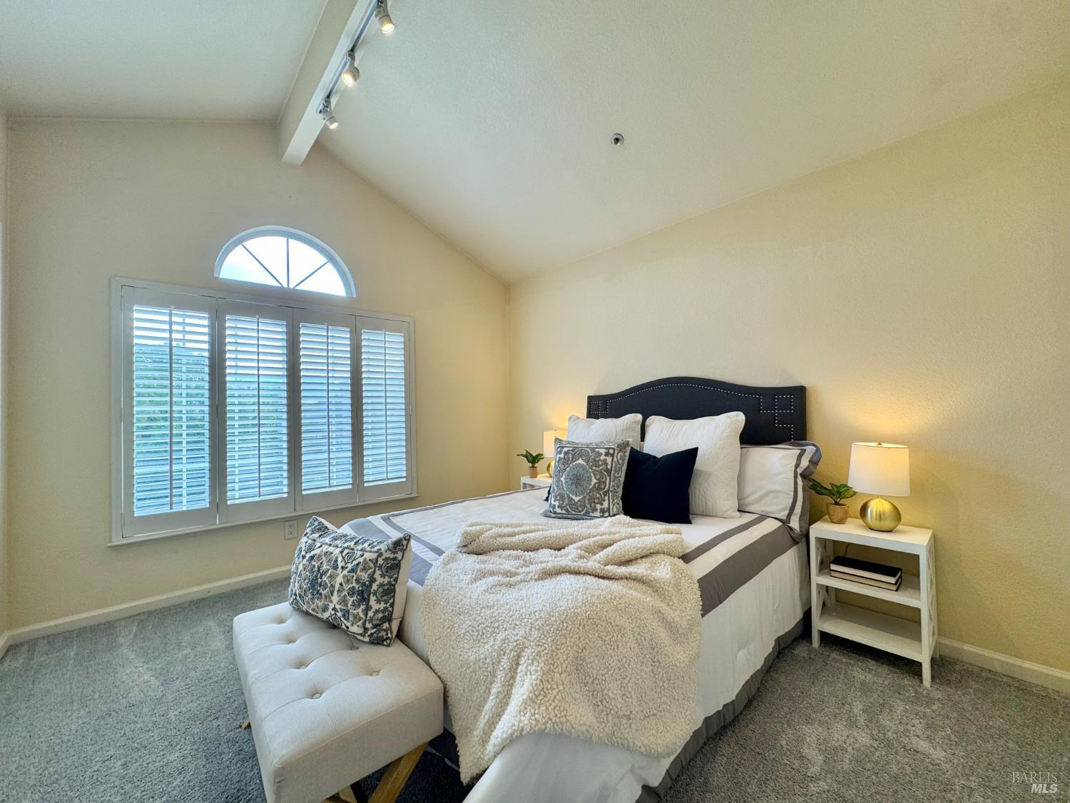 Detail Gallery Image 26 of 44 For 33 Cove Ct, Napa,  CA 94559 - 4 Beds | 2/1 Baths