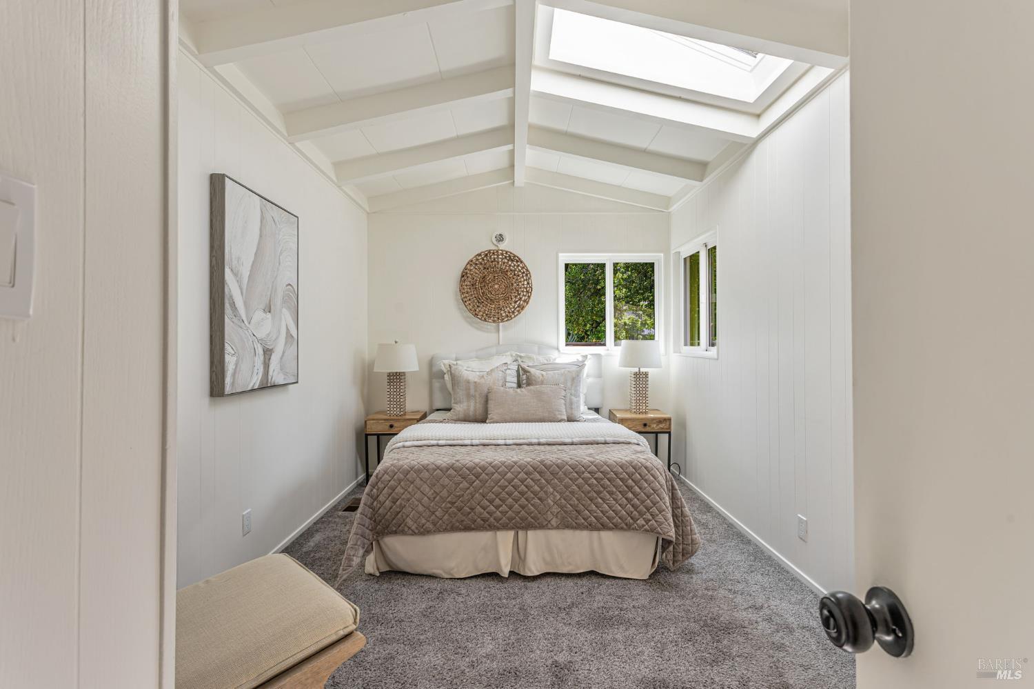 Detail Gallery Image 19 of 41 For 74 Creek Rd, Fairfax,  CA 94930 - 2 Beds | 1 Baths