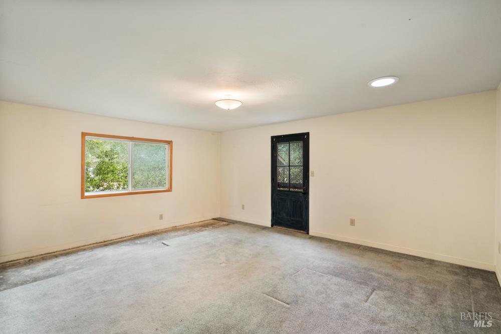 Detail Gallery Image 15 of 53 For 5152 Mcfarlane Rd, Sebastopol,  CA 95472 - 3 Beds | 1 Baths