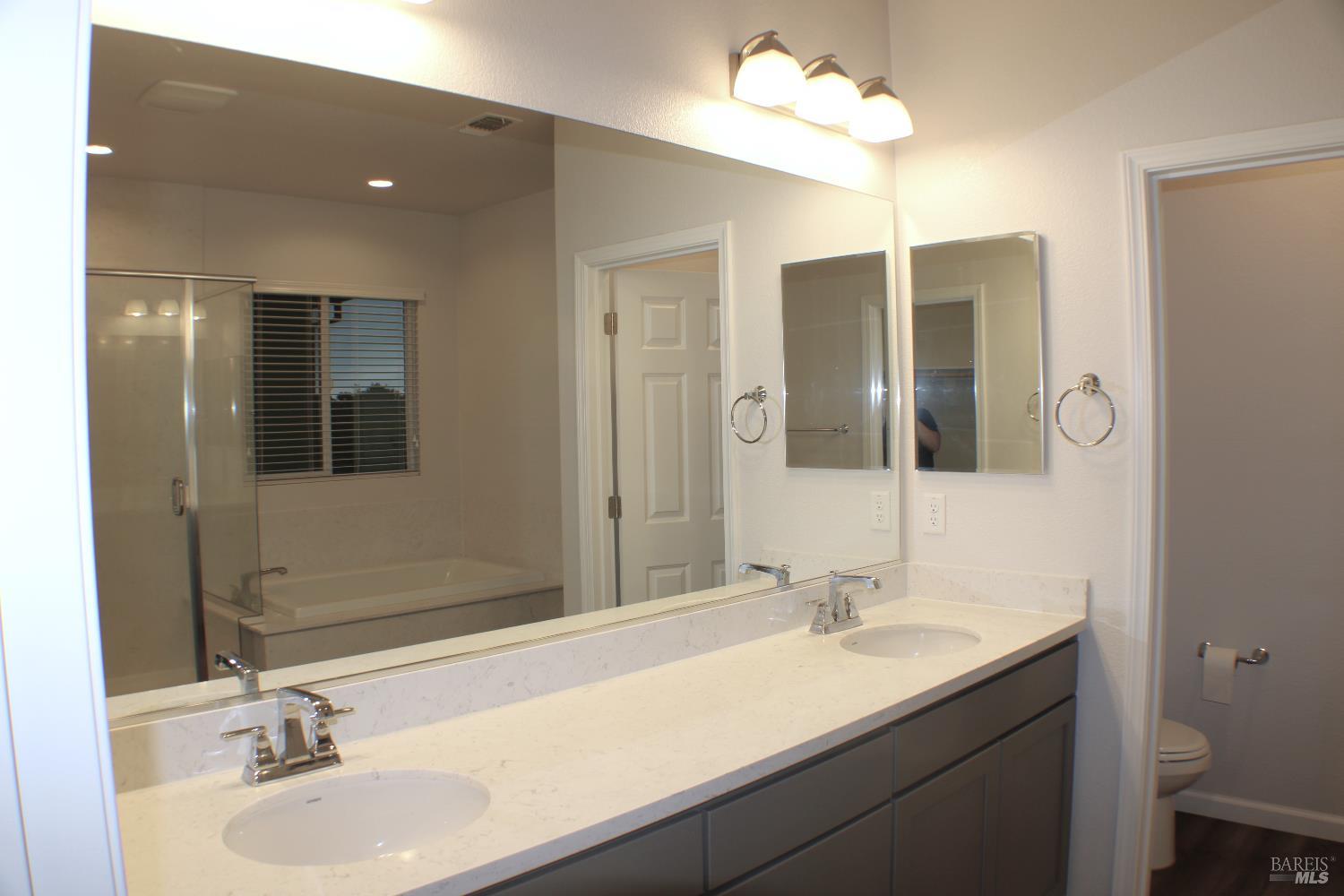 Detail Gallery Image 36 of 37 For 5005 King Pl, Rohnert Park,  CA 94928 - 5 Beds | 3 Baths