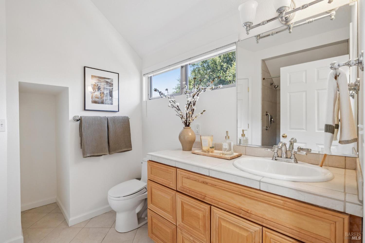 Detail Gallery Image 78 of 80 For 103 Reed Ranch Rd, Belvedere Tiburon,  CA 94920 - 4 Beds | 4 Baths