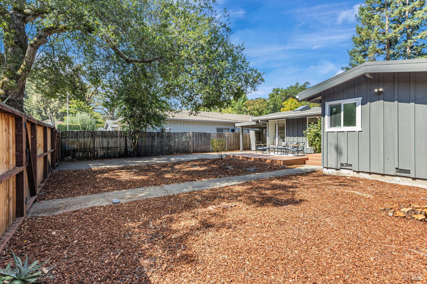 Detail Gallery Image 35 of 41 For 74 Creek Rd, Fairfax,  CA 94930 - 2 Beds | 1 Baths