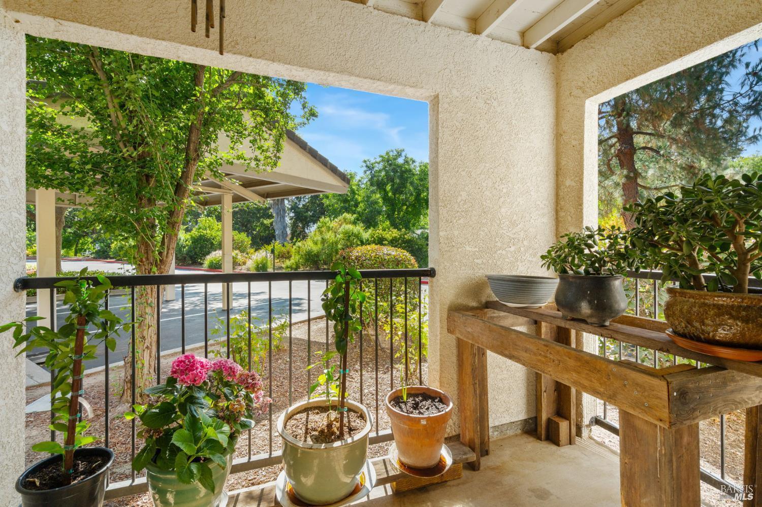 Detail Gallery Image 19 of 23 For 2001 Eastwood Dr #1,  Vacaville,  CA 95687 - 2 Beds | 1 Baths