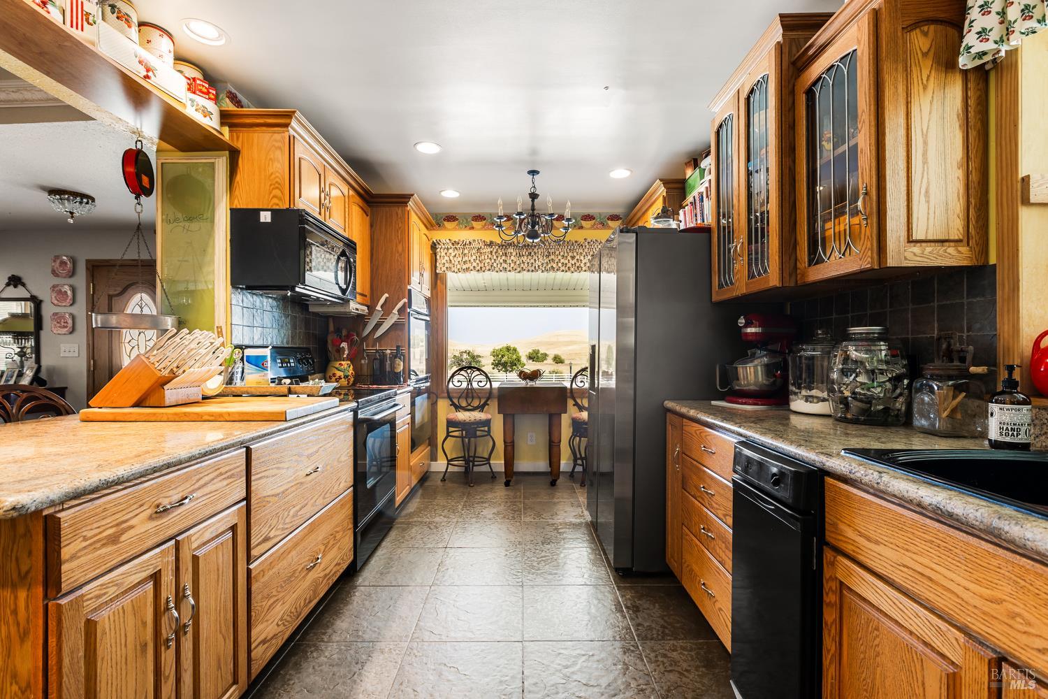 Detail Gallery Image 14 of 38 For 17775 Long Hollow Rd, Corning,  CA 96021 - 2 Beds | 2 Baths