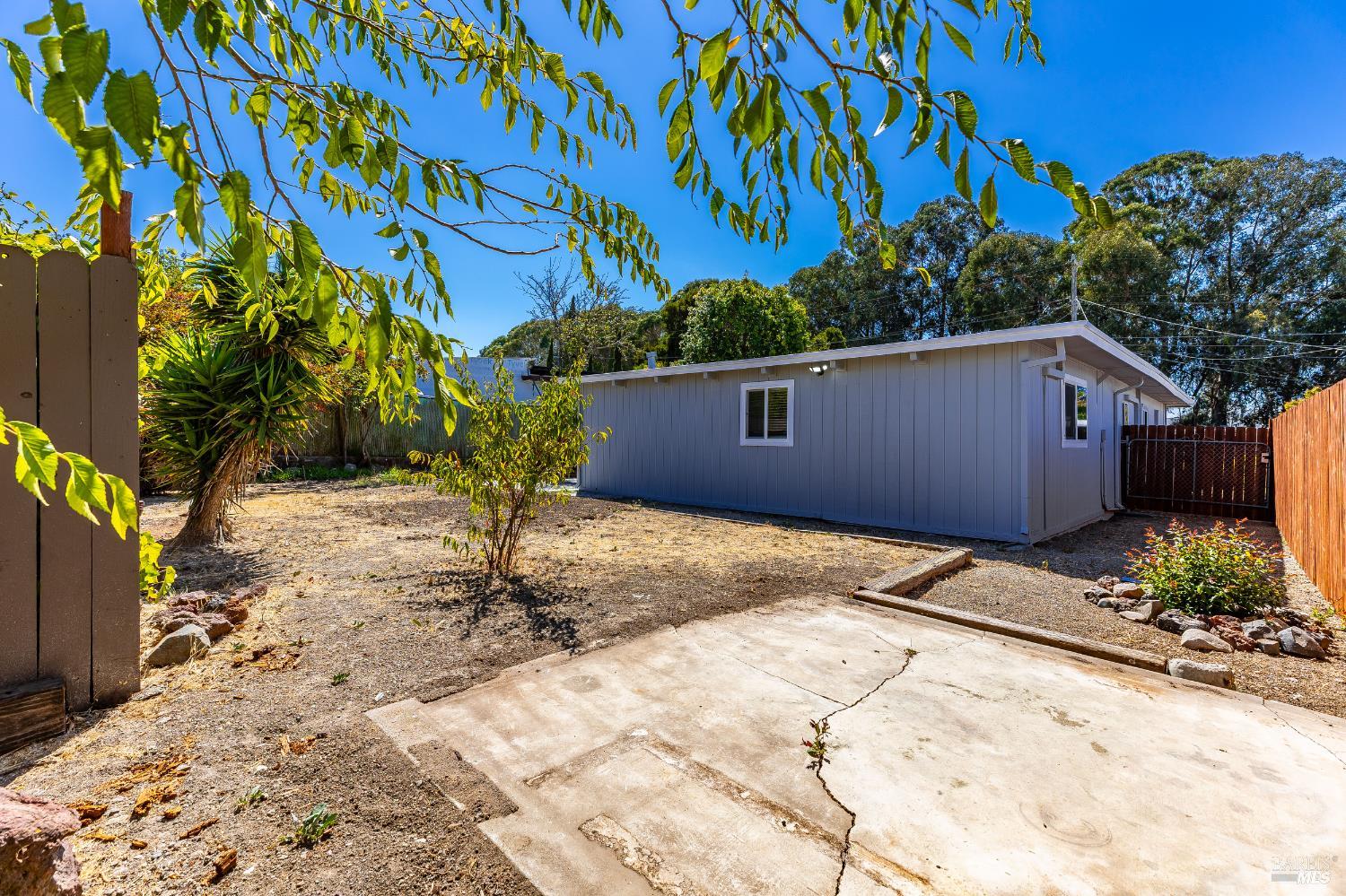 Detail Gallery Image 39 of 53 For 447 Christine Dr, San Pablo,  CA 94806 - 4 Beds | 2 Baths