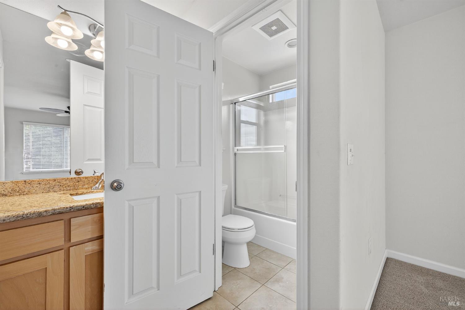 Detail Gallery Image 22 of 41 For 2110 Northfield Dr, Santa Rosa,  CA 95403 - 3 Beds | 2/1 Baths