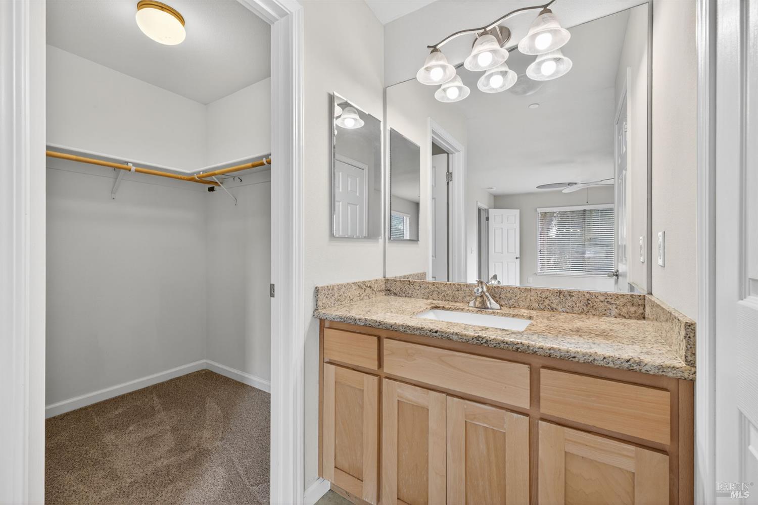 Detail Gallery Image 21 of 41 For 2110 Northfield Dr, Santa Rosa,  CA 95403 - 3 Beds | 2/1 Baths