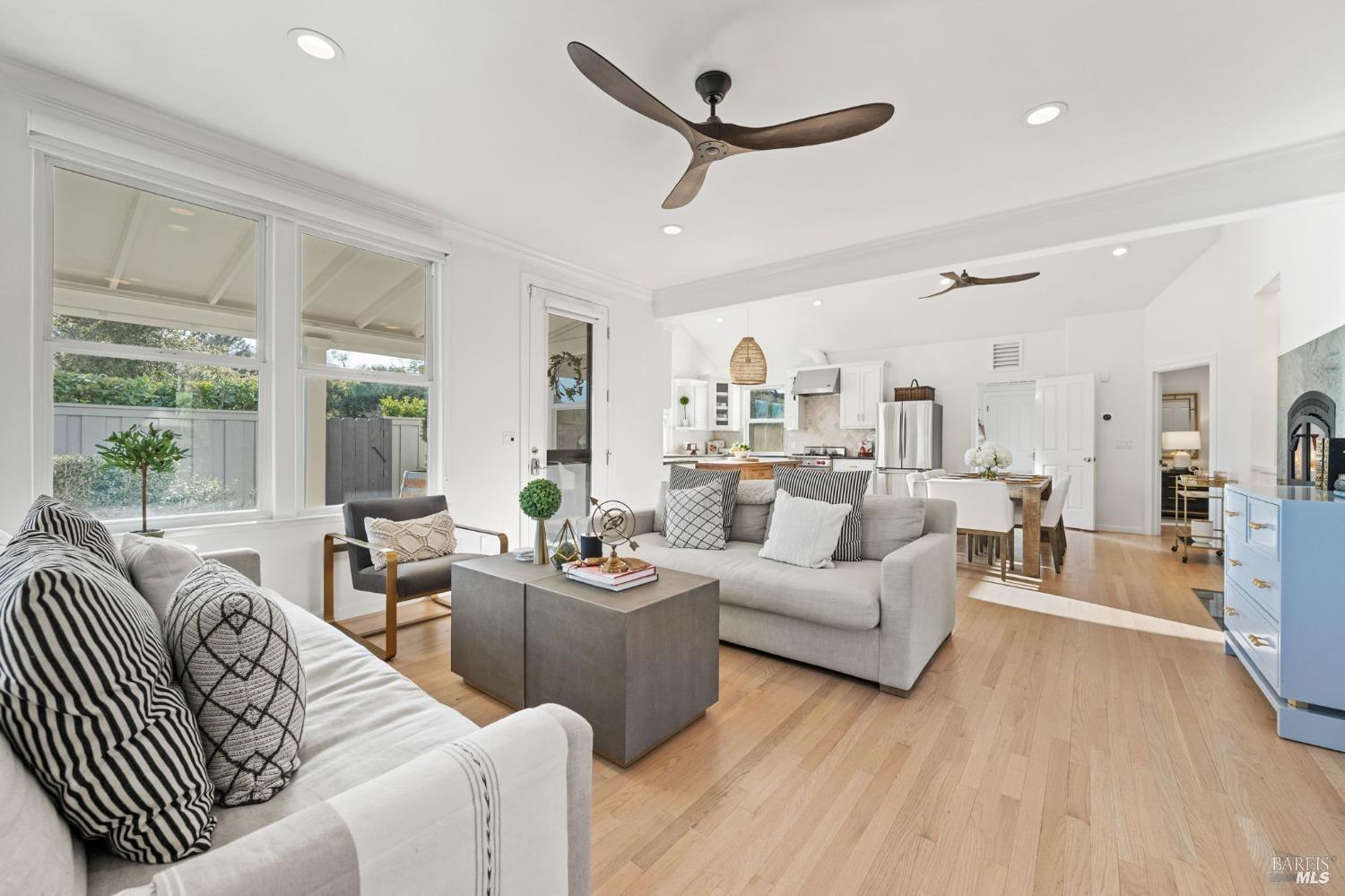 Detail Gallery Image 7 of 37 For 1316 Sulphur Springs Ave, Saint Helena,  CA 94574 - 3 Beds | 2 Baths