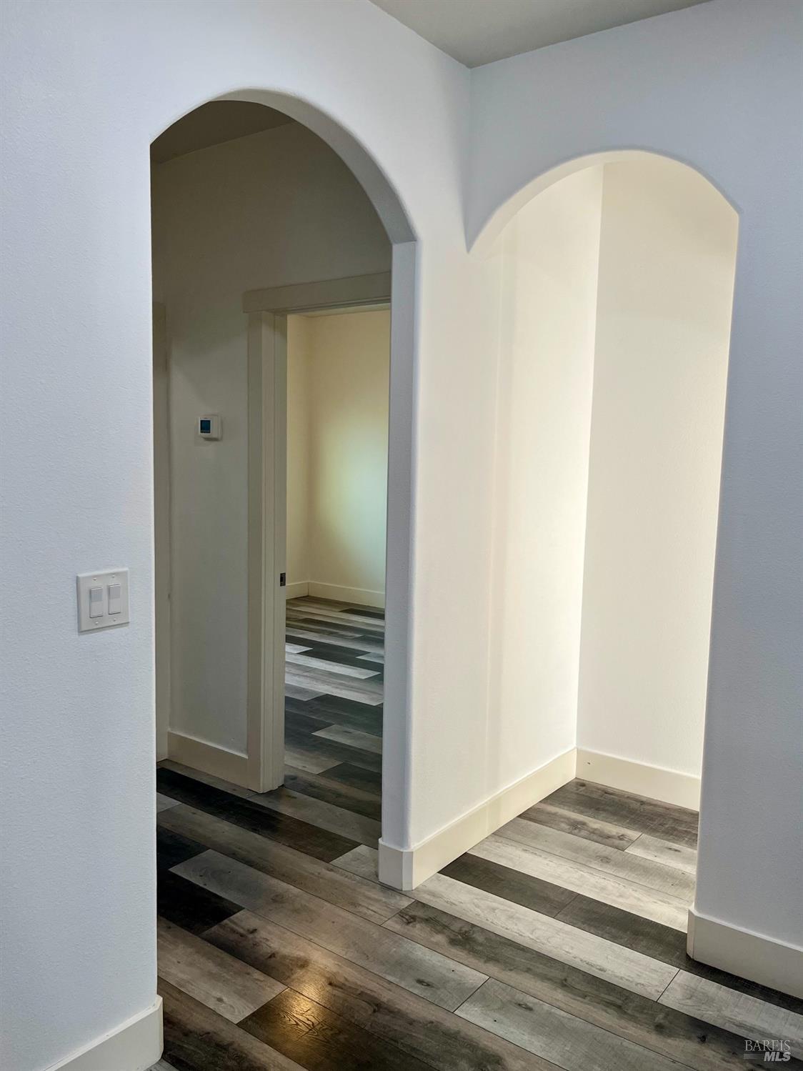 Detail Gallery Image 13 of 26 For 3701 Crestview Dr, Santa Rosa,  CA 95403 - 3 Beds | 2 Baths