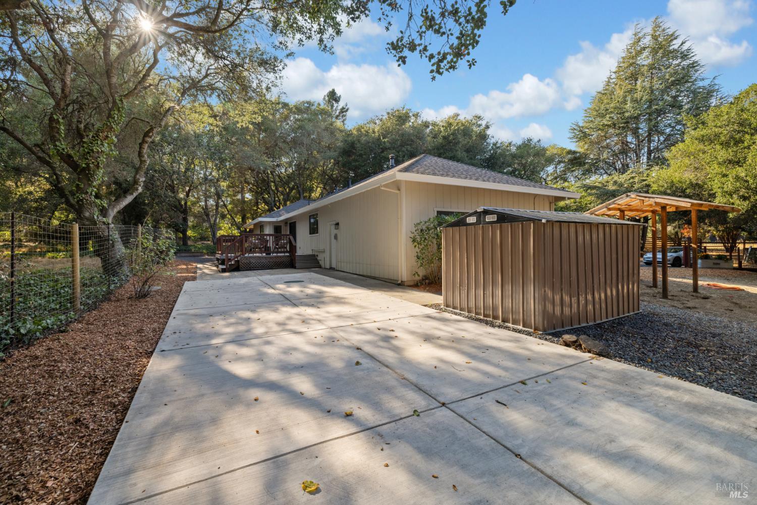 Detail Gallery Image 51 of 59 For 5925 Fredricks Rd, Sebastopol,  CA 95472 - 3 Beds | 2 Baths