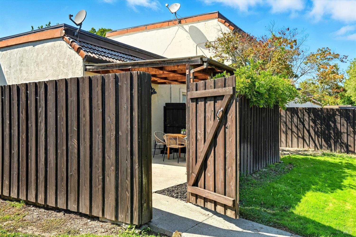 Detail Gallery Image 18 of 25 For 1818 Primavera Ct, Santa Rosa,  CA 95409 - 2 Beds | 1 Baths