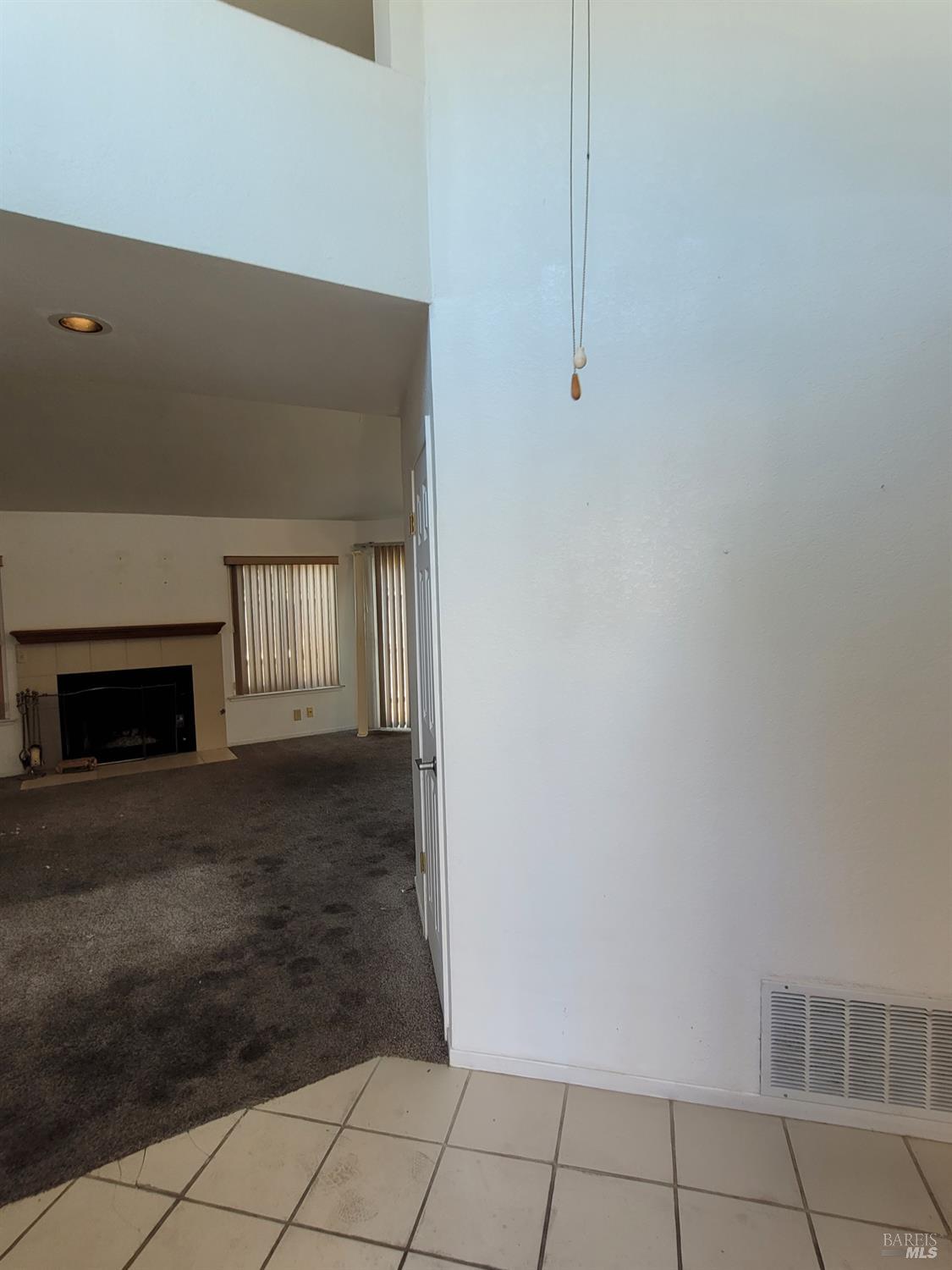 Detail Gallery Image 5 of 33 For 1310 Hawthorne Ct, Dixon,  CA 95620 - 3 Beds | 2 Baths
