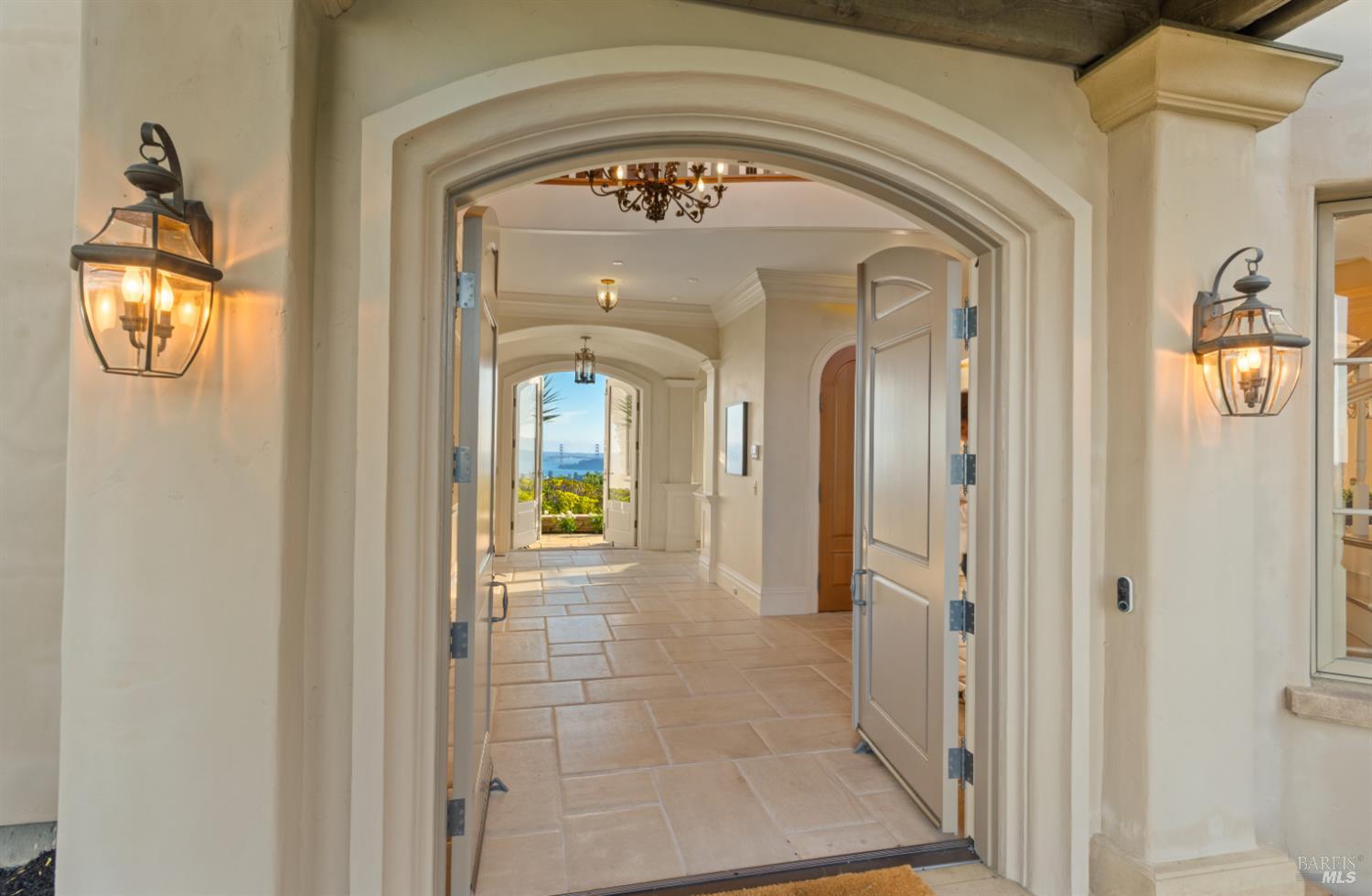Detail Gallery Image 7 of 64 For 97 Sugarloaf Dr, Tiburon,  CA 94920 - 3 Beds | 3/2 Baths