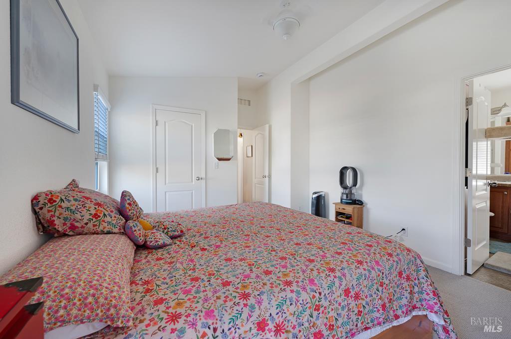 Detail Gallery Image 22 of 38 For 7 Oakwood Dr, Petaluma,  CA 94954 - 3 Beds | 2 Baths