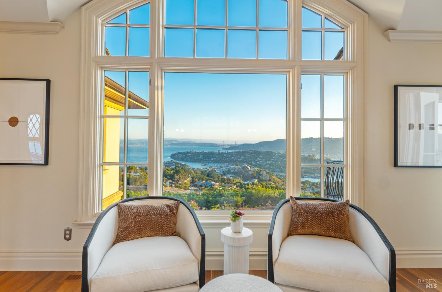 Detail Gallery Image 35 of 64 For 97 Sugarloaf Dr, Tiburon,  CA 94920 - 3 Beds | 3/2 Baths