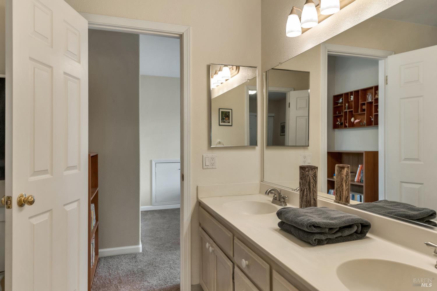 Detail Gallery Image 27 of 36 For 935 W Spain St #L,  Sonoma,  CA 95476 - 3 Beds | 2/1 Baths