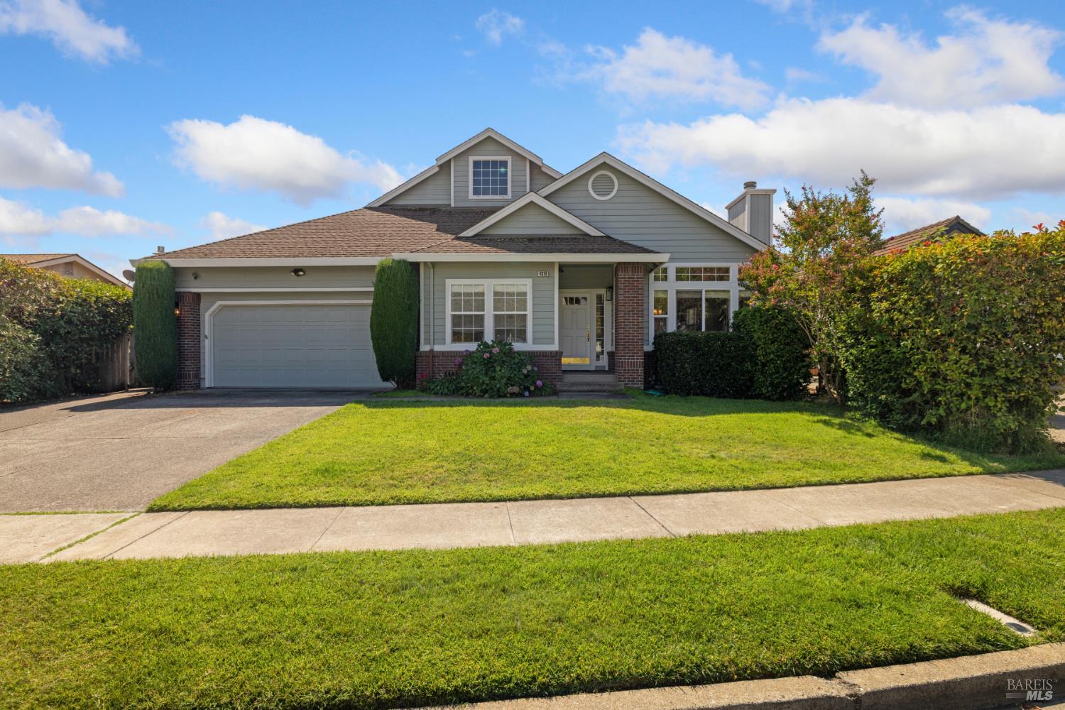Detail Gallery Image 2 of 56 For 4316 Fistor Dr, Santa Rosa,  CA 95409 - 3 Beds | 2 Baths