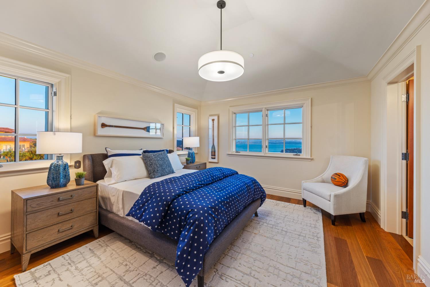 Detail Gallery Image 46 of 64 For 97 Sugarloaf Dr, Tiburon,  CA 94920 - 3 Beds | 3/2 Baths