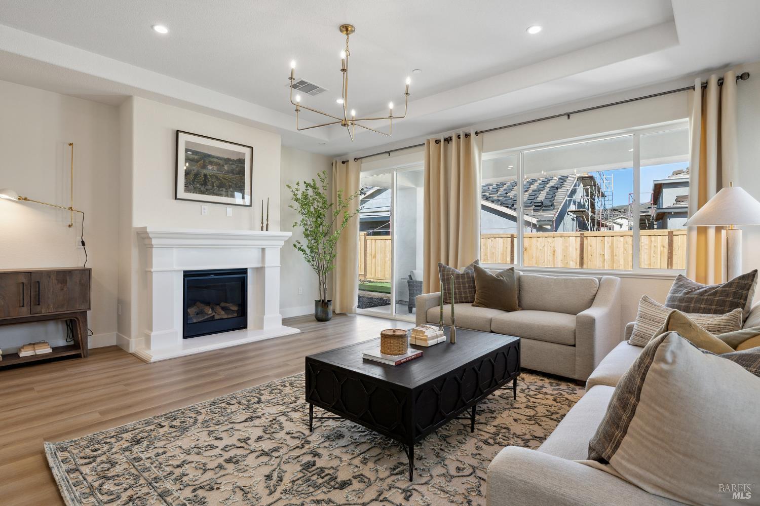 Detail Gallery Image 9 of 34 For 1532 Millennium Way, Fairfield,  CA 94533 - 3 Beds | 2/1 Baths