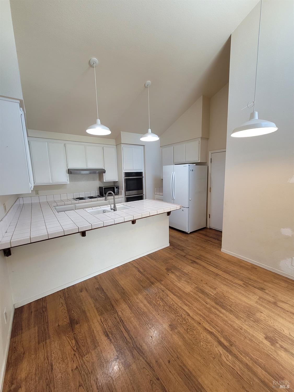 Detail Gallery Image 7 of 33 For 1310 Hawthorne Ct, Dixon,  CA 95620 - 3 Beds | 2 Baths