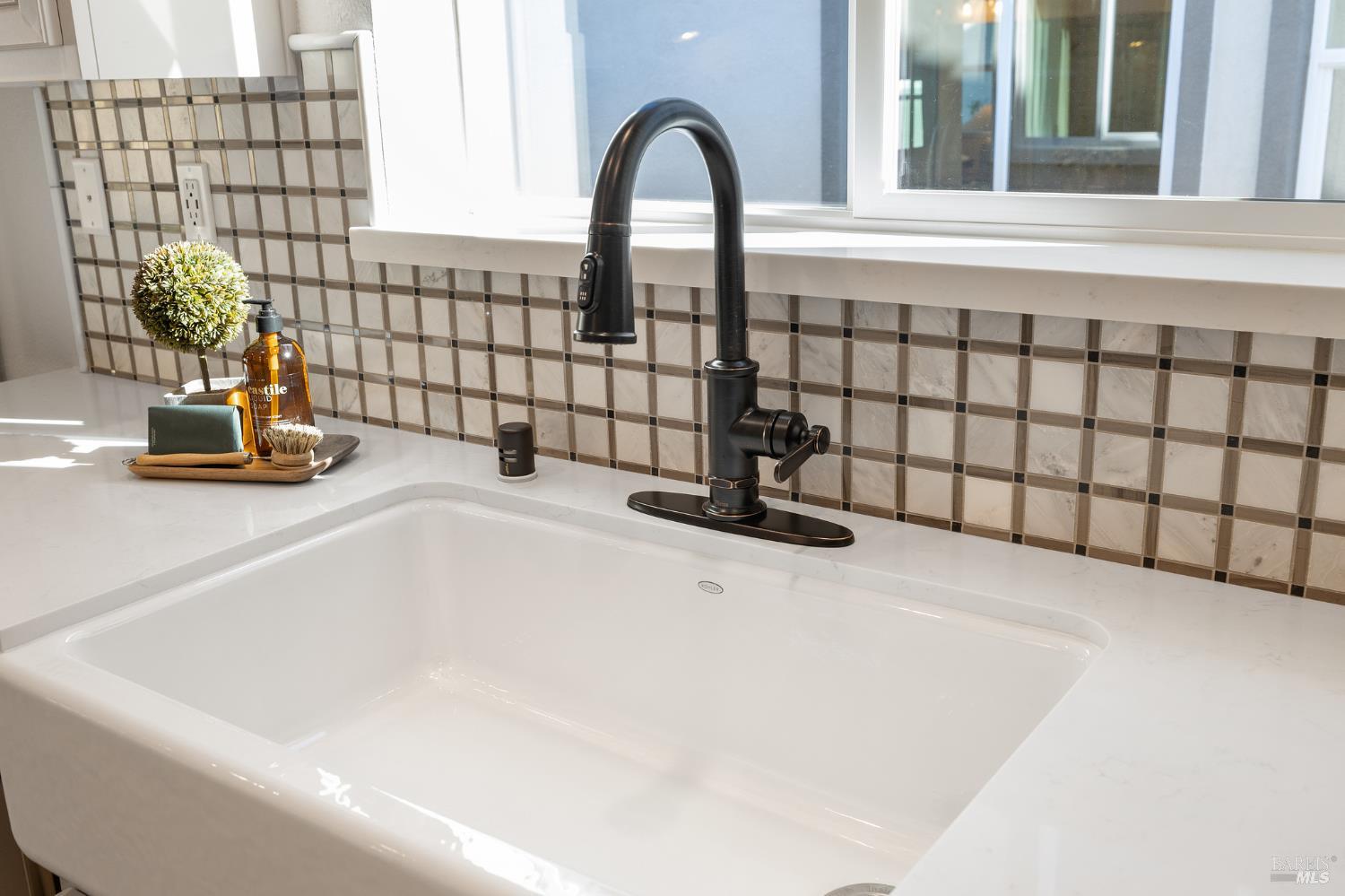 Detail Gallery Image 15 of 34 For 1532 Millennium Way, Fairfield,  CA 94533 - 3 Beds | 2/1 Baths
