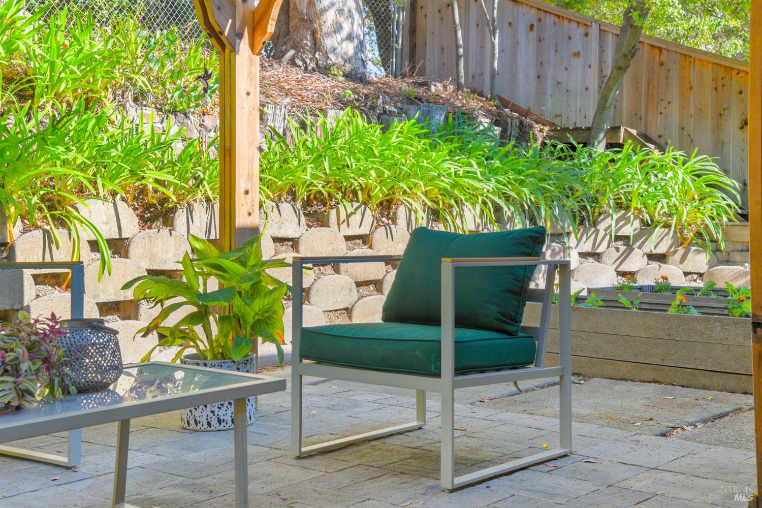 Detail Gallery Image 54 of 88 For 2594 Las Gallinas Ave, San Rafael,  CA 94903 - 3 Beds | 2 Baths