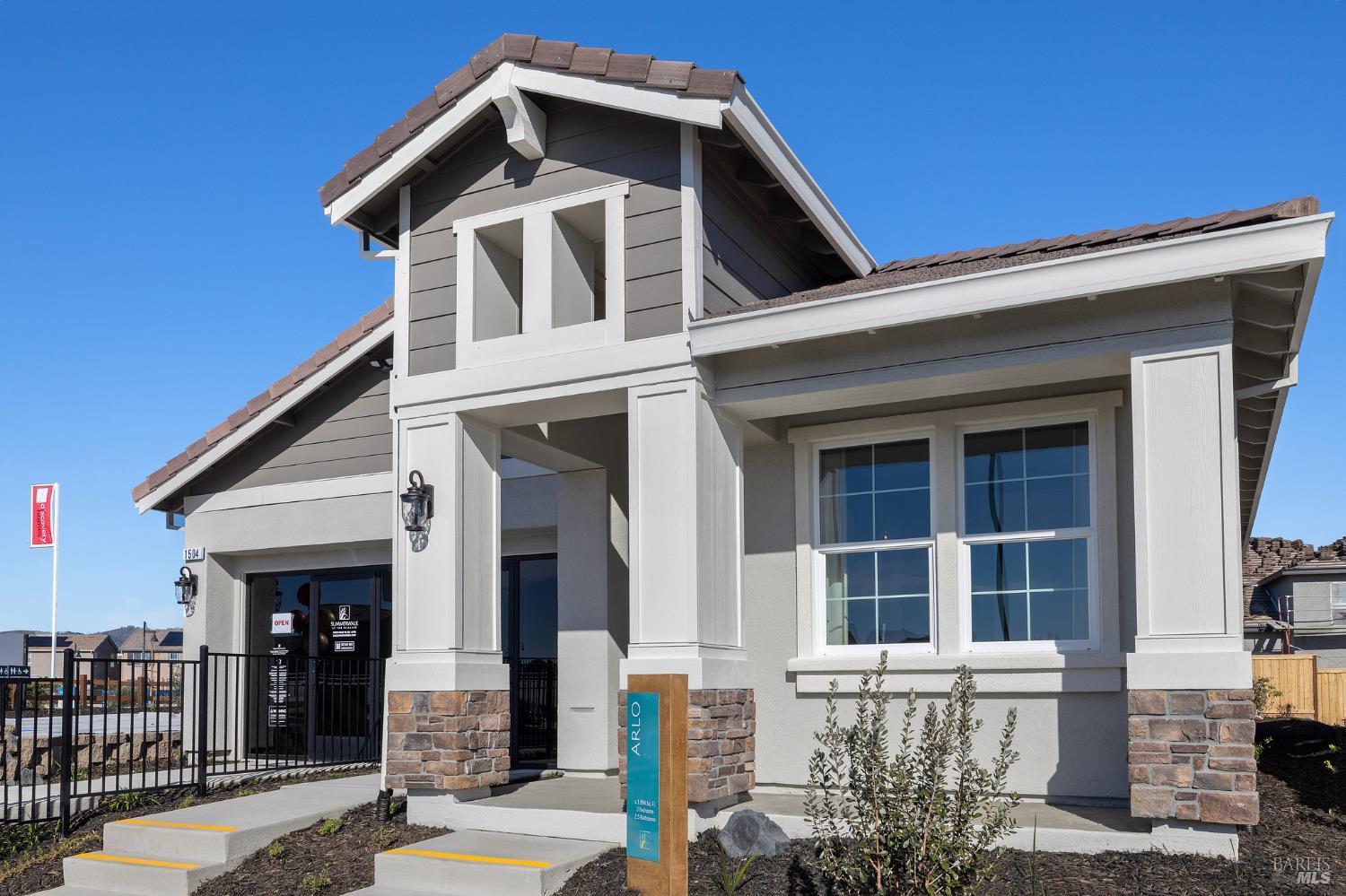 Detail Gallery Image 1 of 34 For 1532 Millennium Way, Fairfield,  CA 94533 - 3 Beds | 2/1 Baths