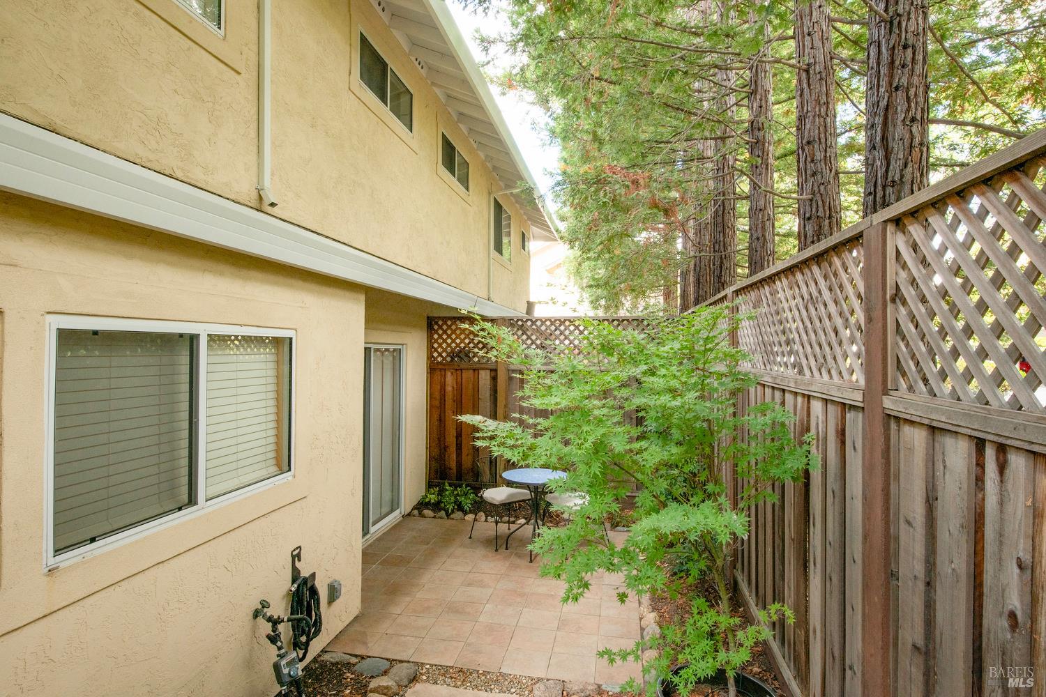 Detail Gallery Image 34 of 36 For 935 W Spain St #L,  Sonoma,  CA 95476 - 3 Beds | 2/1 Baths